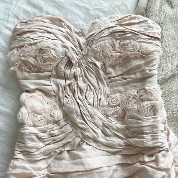 Charlotte Russe Floral Scrunched Mini Dress - Picture 2 of 3